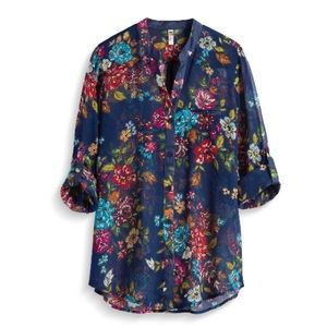 Kut from the Kloth Sinclaire Button Front blouse